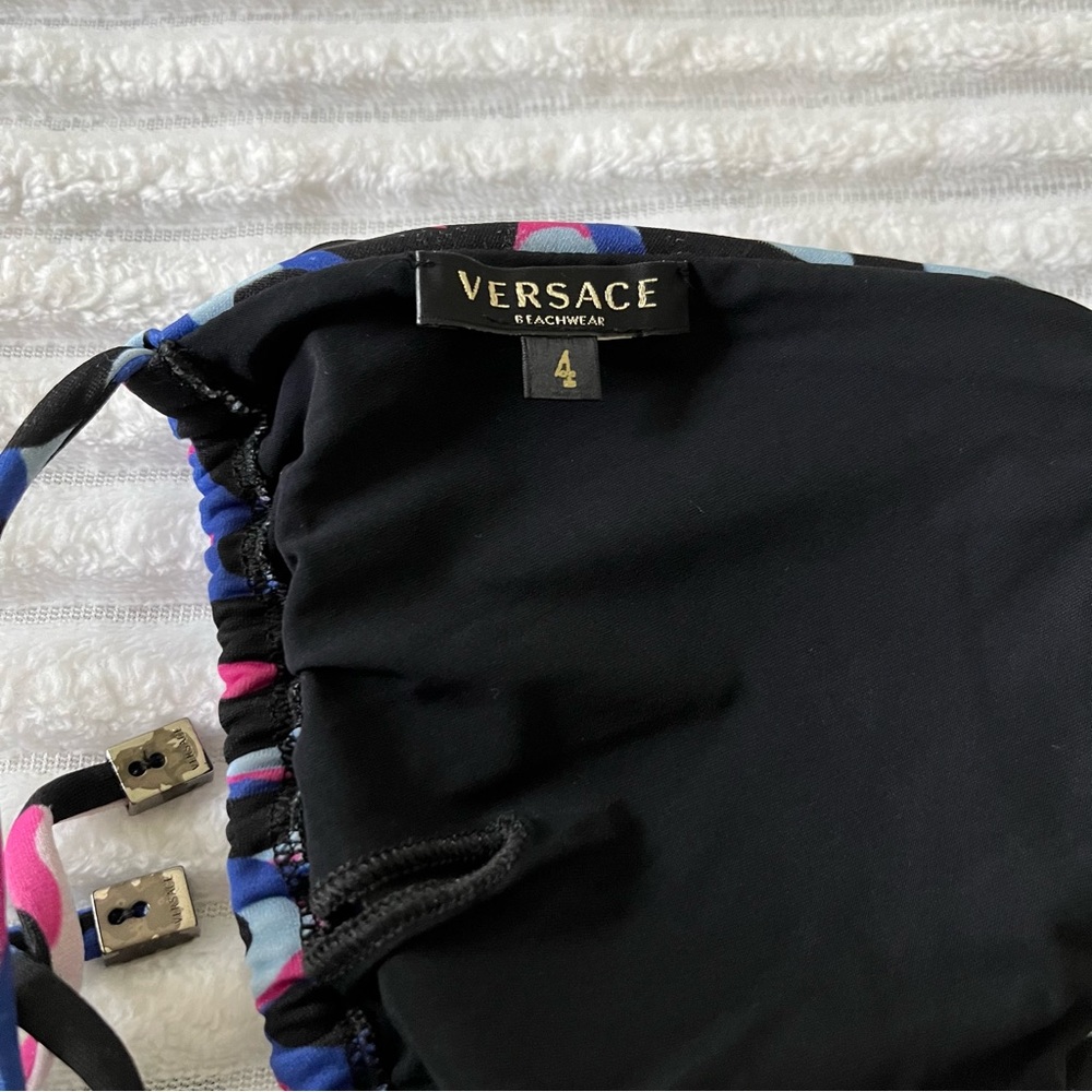 Versace Bikini Set - Picture 4 of 8